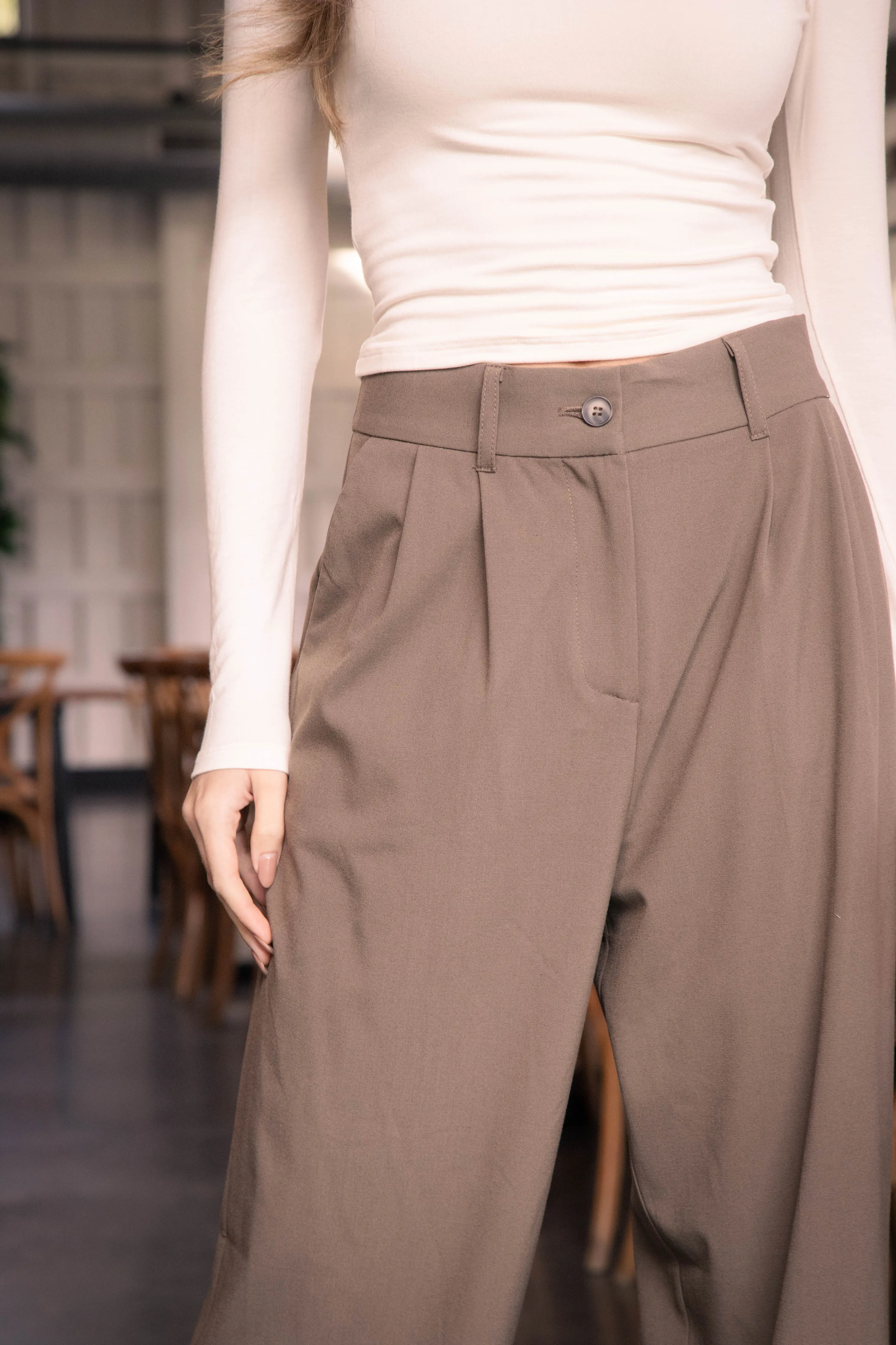 Avril High Waisted Trousers, Dark Brown