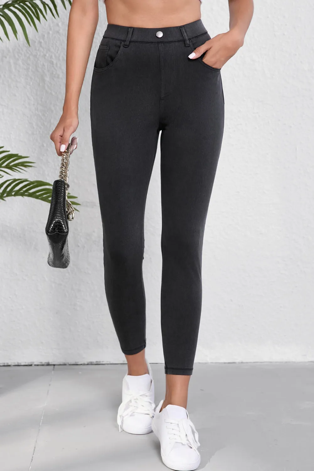Black Ankle Cut Jeans