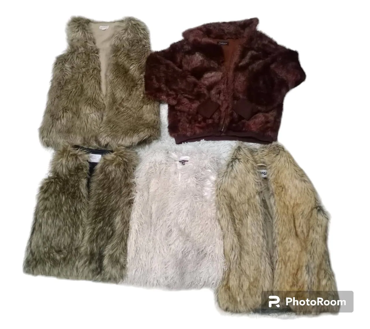 "Y2k 2024" - European Bale Fur Vest/Coats Mixed - 5 Pcs