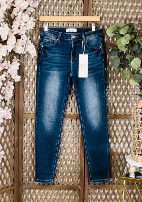 Risen Ankle Skinny Jeans