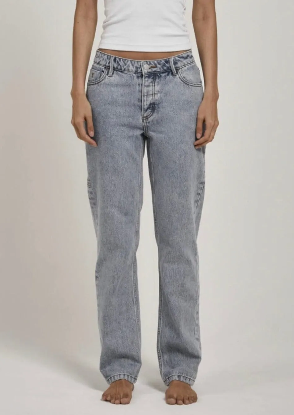 Saskia Low Straight Jean Worn In Blue