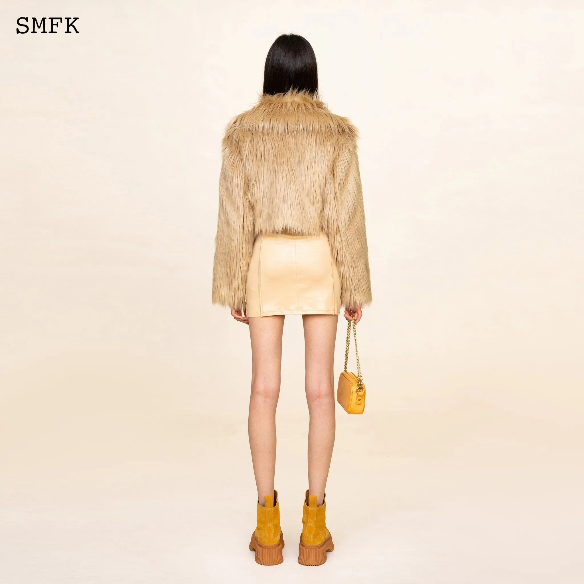 WildWorld Faux Fur Short Jacket In Wheat