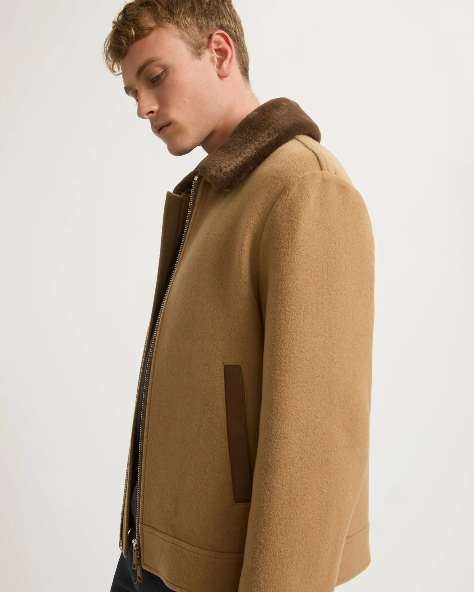Zipped jacket in double-sided wool-cashmere fabric with mink collar